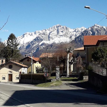 Mountains And Lake Como Apartments Вальброна Экстерьер фото